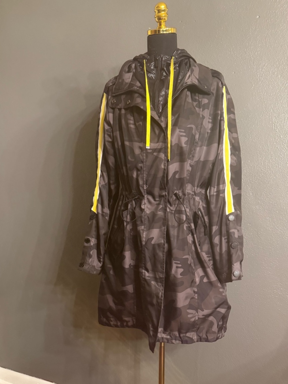 RACHEL Rachel Roy Dark Gray Camouflage Utility Jacket with Yellow Accents